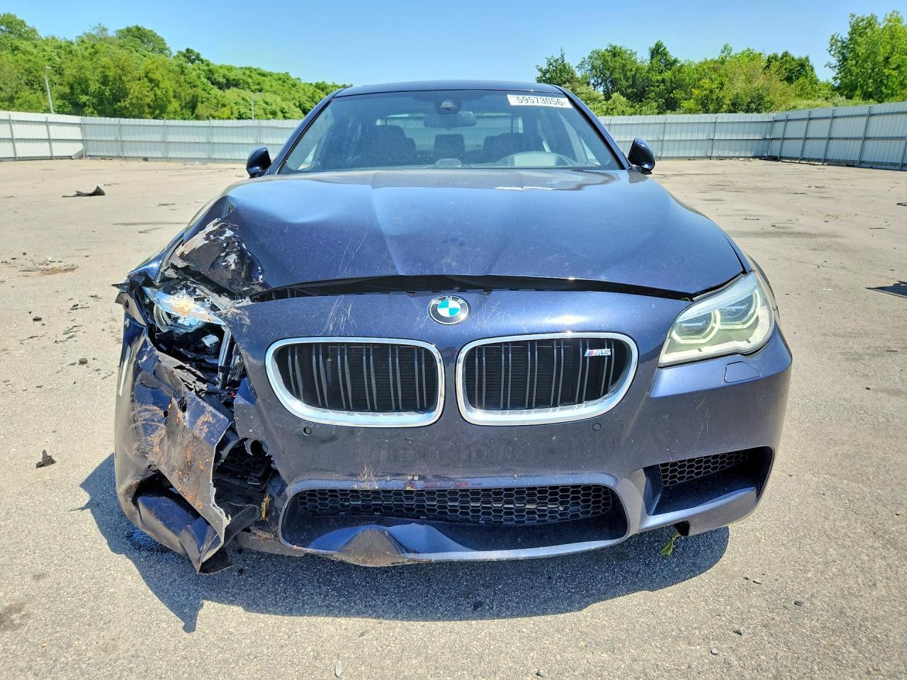 2014 BMW M5 - zdjęcie 5
