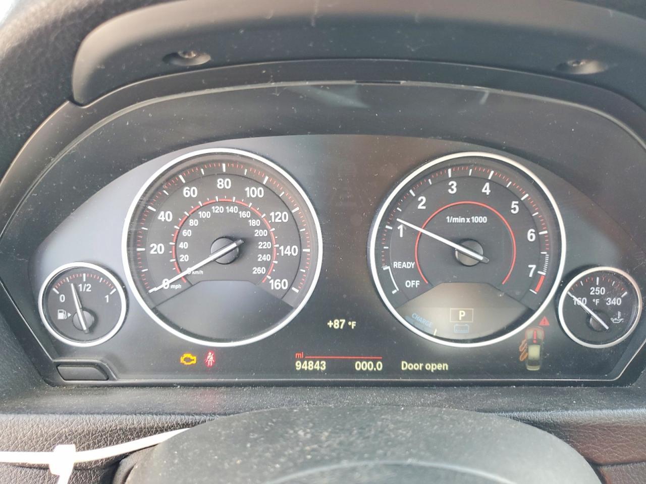 2017 BMW 330E - zdjęcie 9