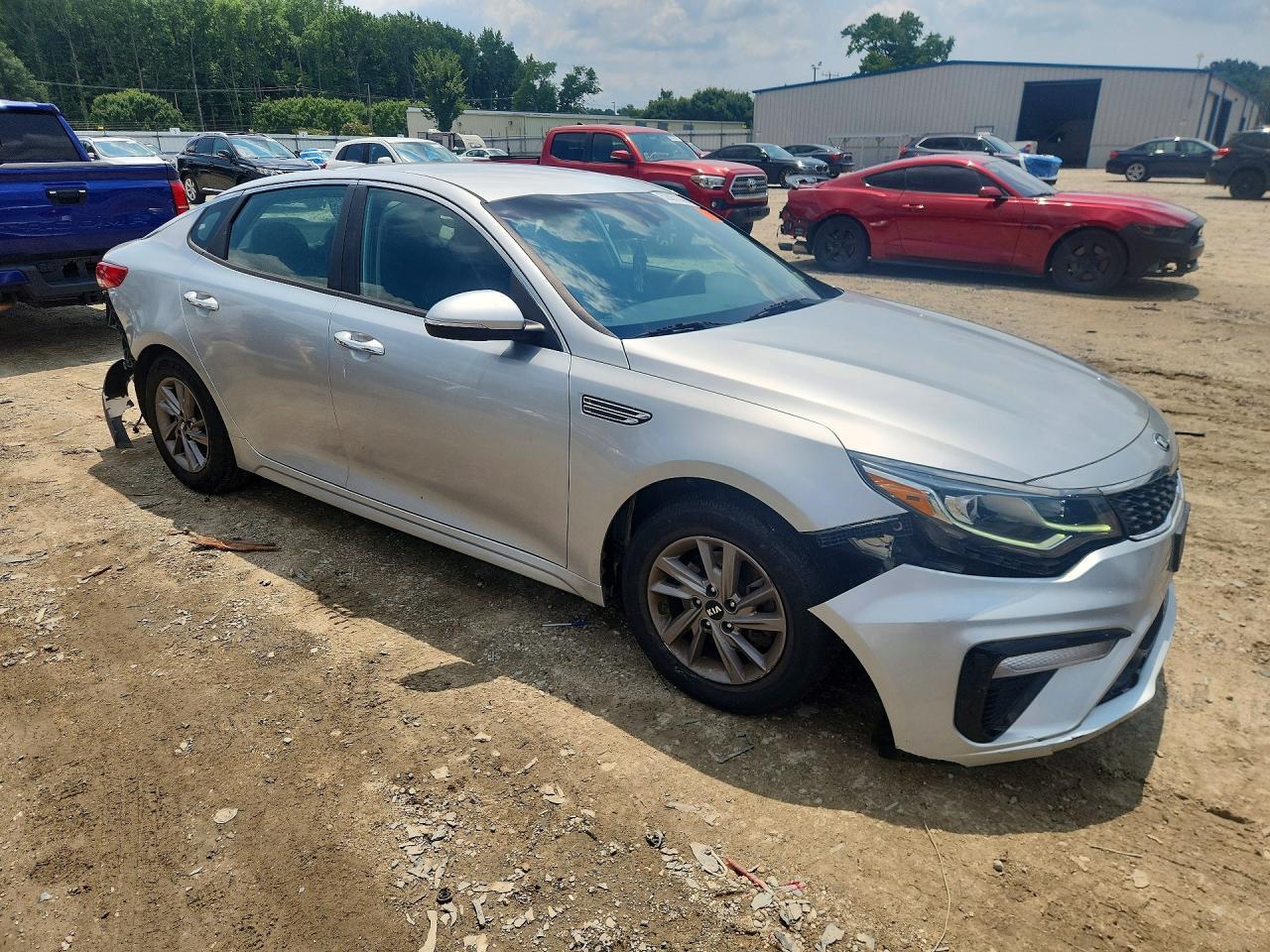 2020 Kia Optima Lx - zdjęcie 4