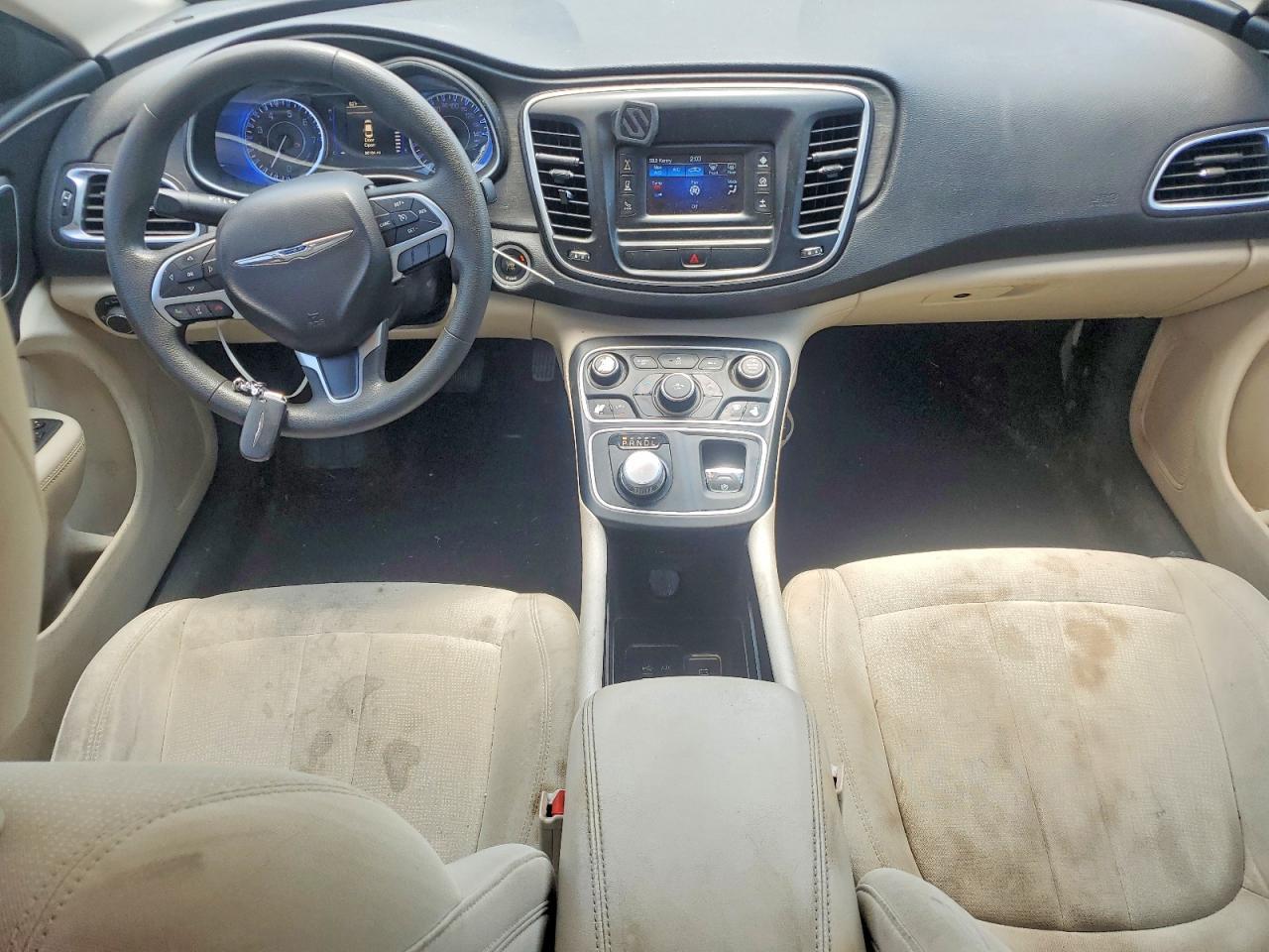 2016 Chrysler 200 Limited - zdjęcie 8