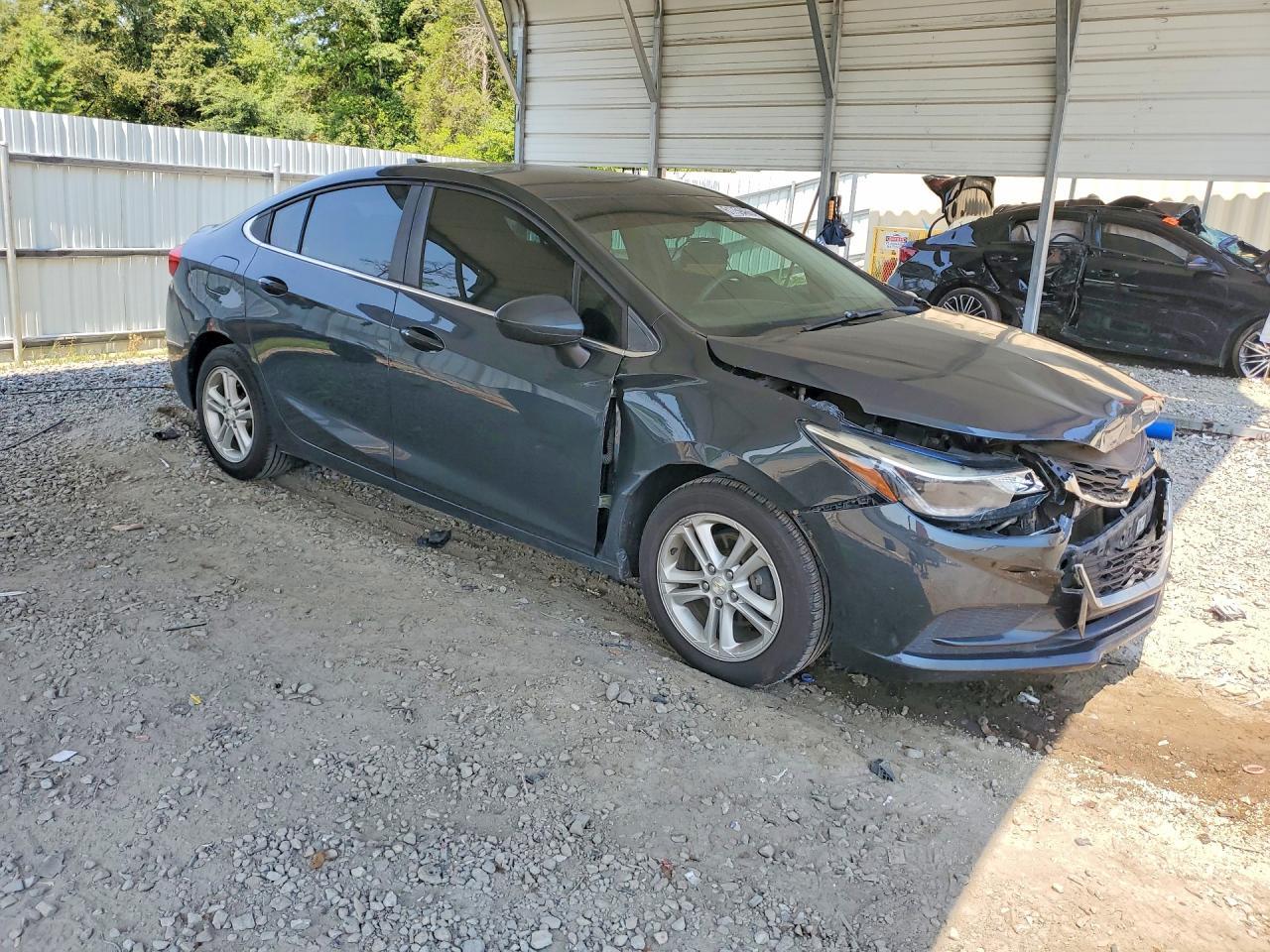 2018 Chevrolet Cruze Lt - zdjęcie 4