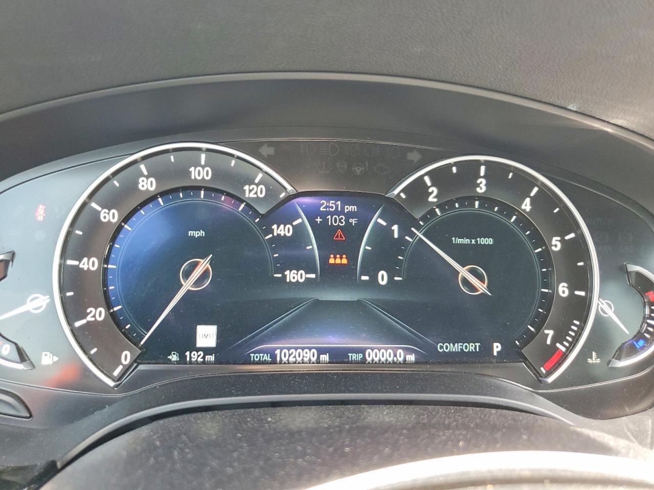 2019 BMW 530 I - zdjęcie 9