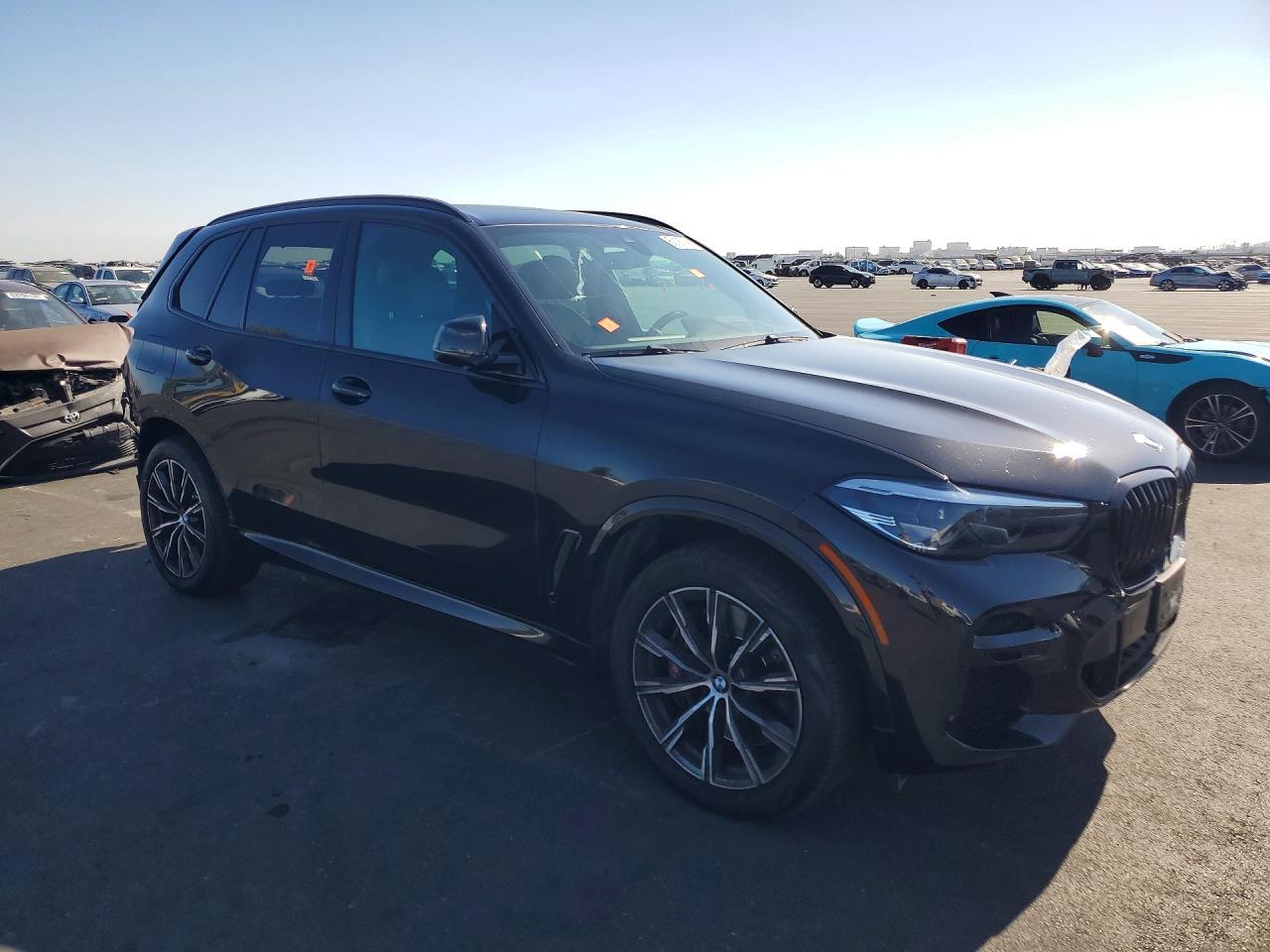 2022 BMW X5 M50I - zdjęcie 4