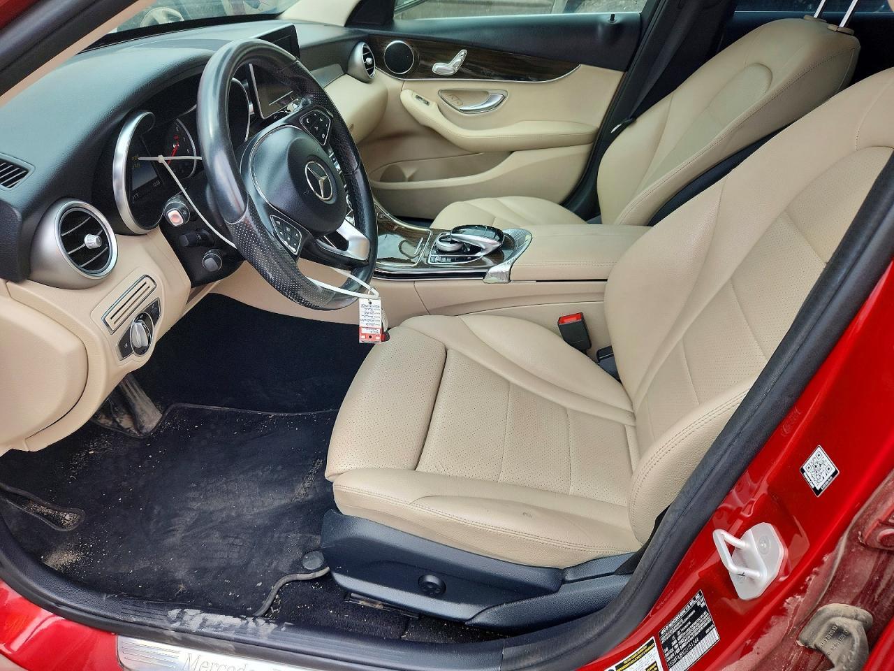 2016 Mercedes-Benz C 300 - zdjęcie 7