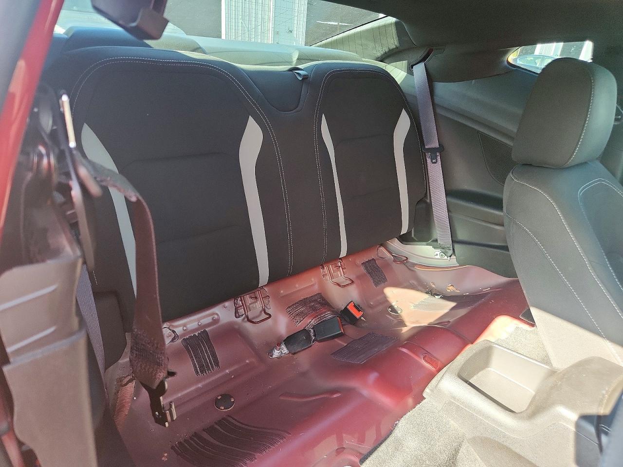 2017 Chevrolet Camaro Ls - zdjęcie 10