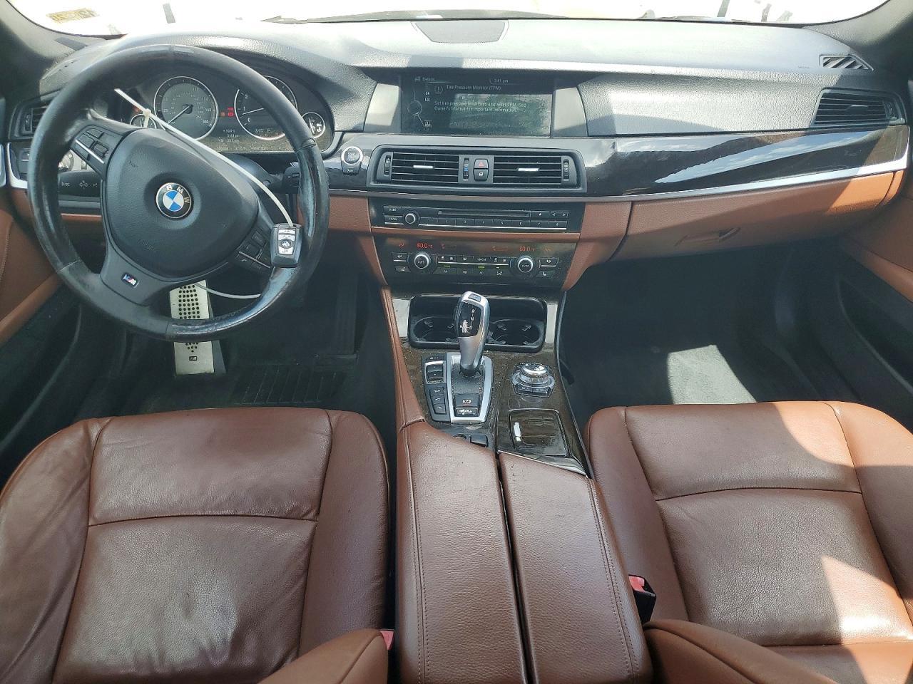 2013 BMW Seria 5 535i - zdjęcie 8