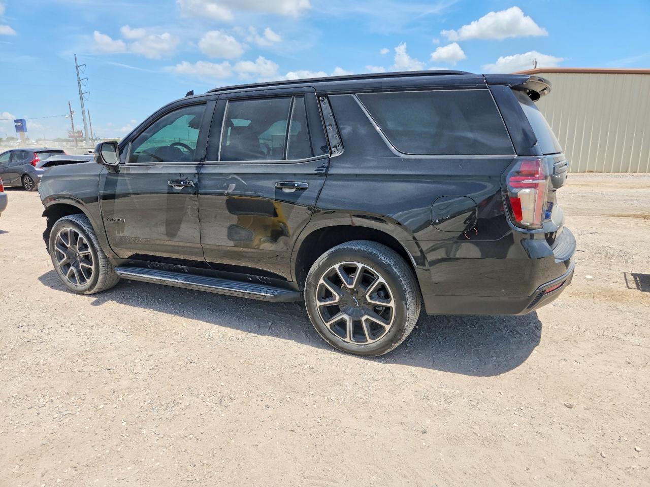 2024 Chevrolet Tahoe C1500 Rst - zdjęcie 2