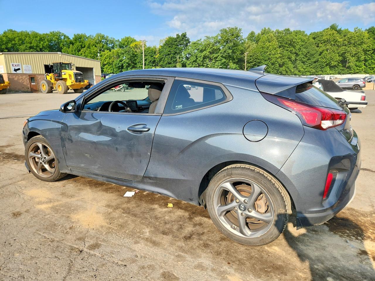 2020 Hyundai Veloster 2.0L - zdjęcie 2