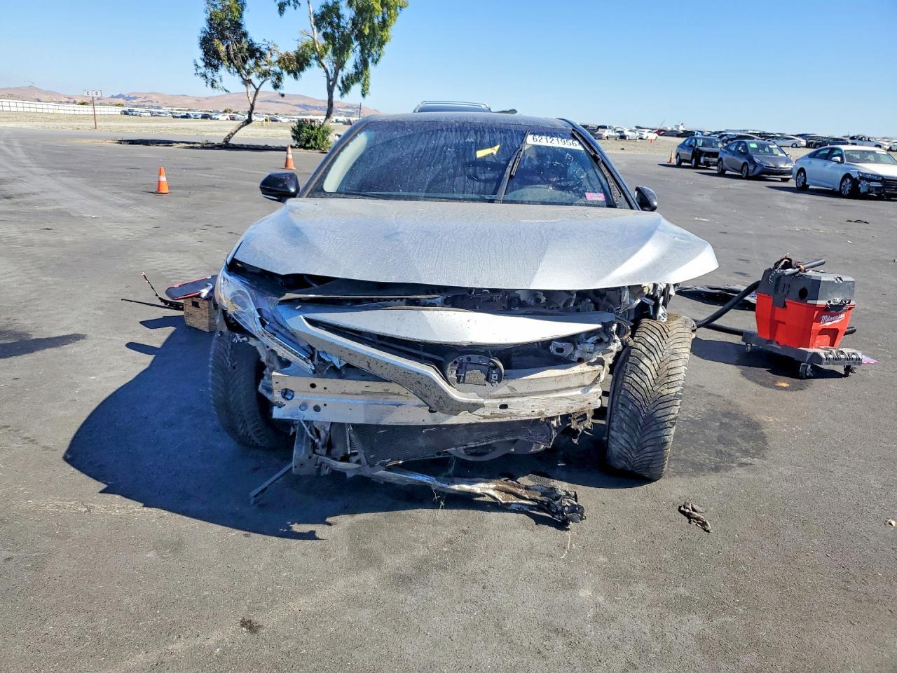 2019 Toyota Camry Xse - zdjęcie 5