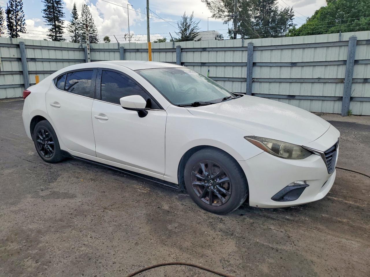 2016 Mazda 3 Sport - zdjęcie 4