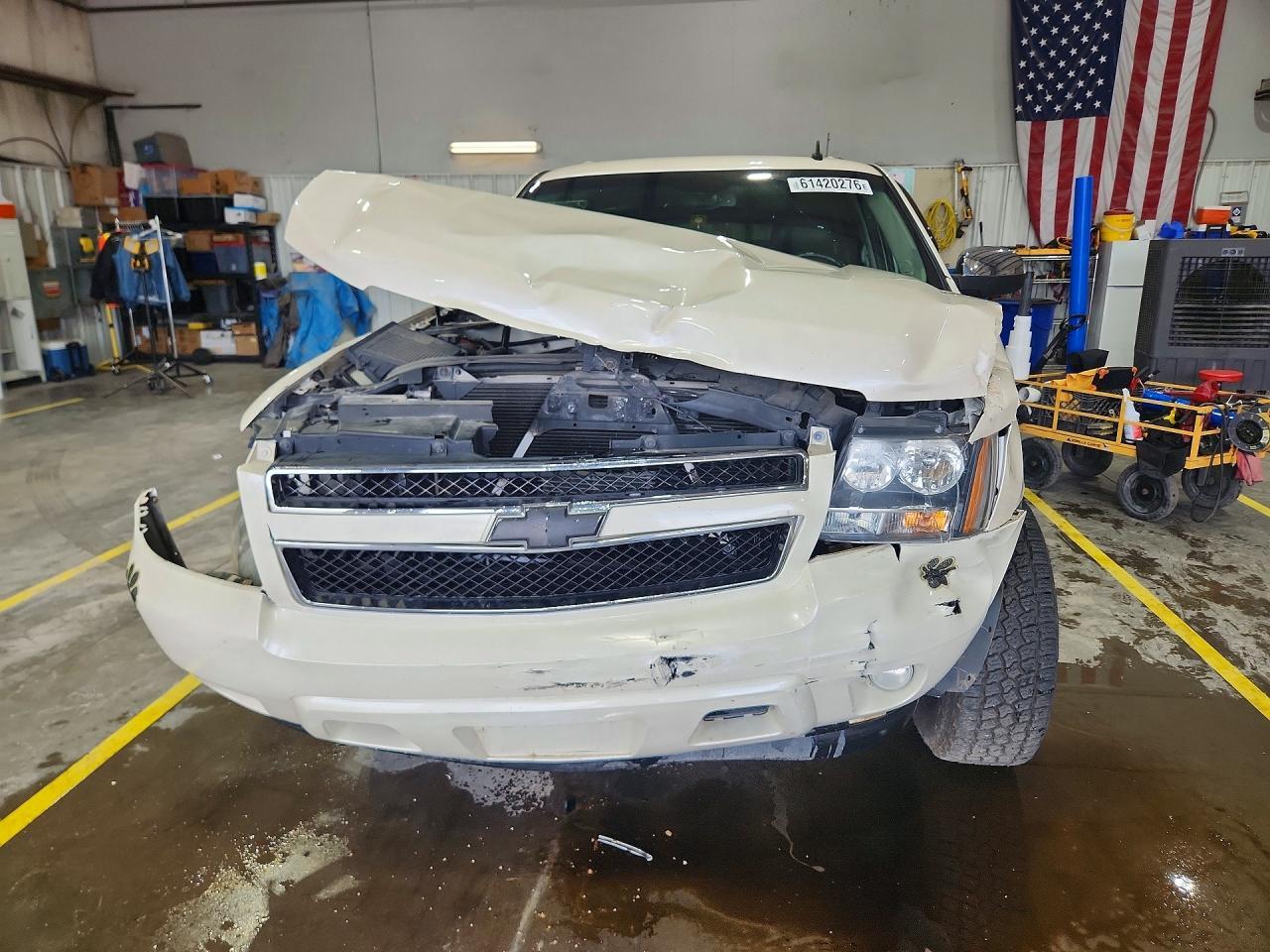2013 Chevrolet Suburban K1500 Ltz - zdjęcie 5