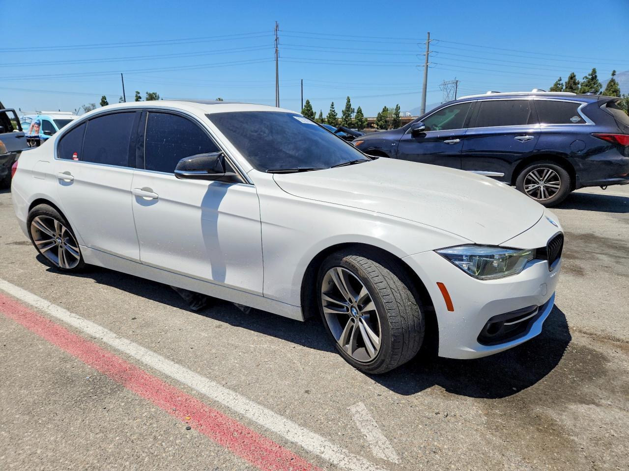BMW Seria 3 - zdjęcie 4