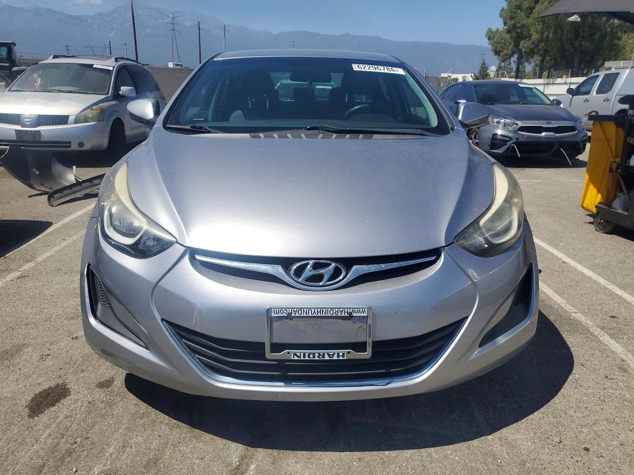 2015 Hyundai Elantra Se - zdjęcie 5