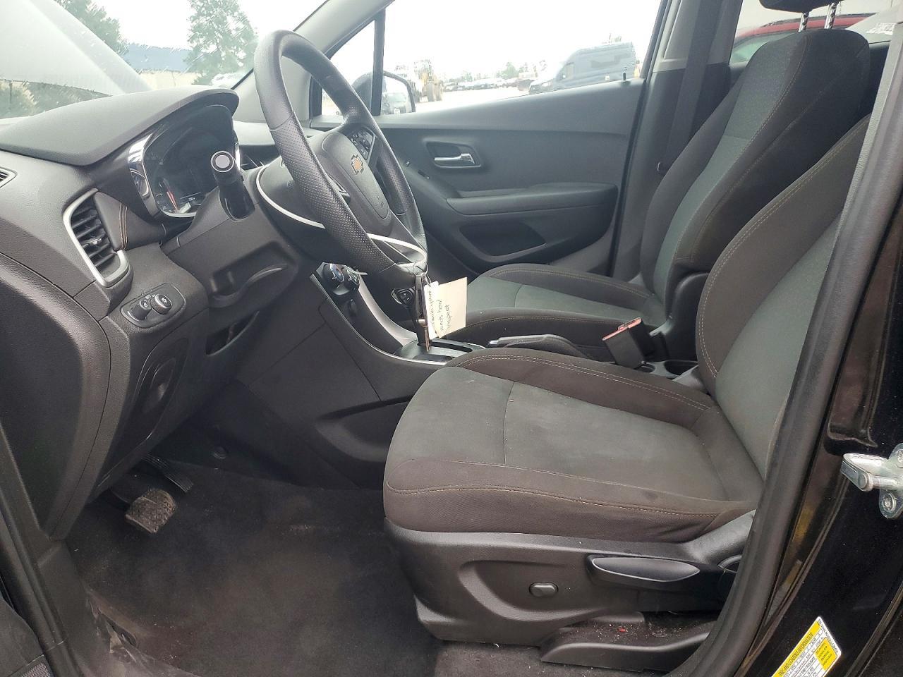 2020 Chevrolet Trax Ls - zdjęcie 7
