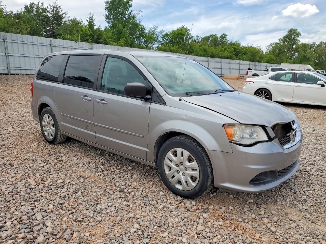 2016 Dodge Grand Caravan Se - zdjęcie 4