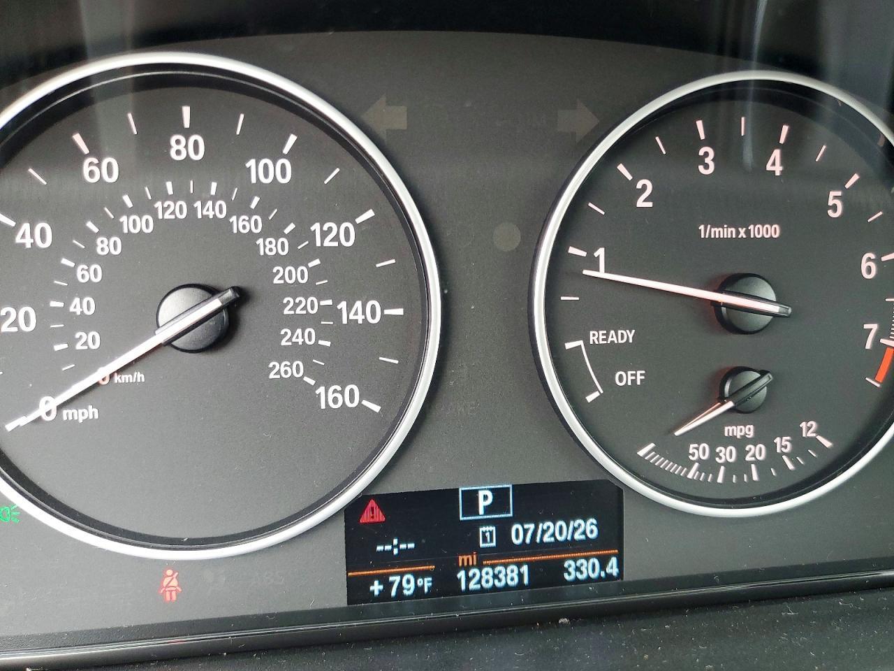 2014 BMW Seria 3 328i - zdjęcie 9