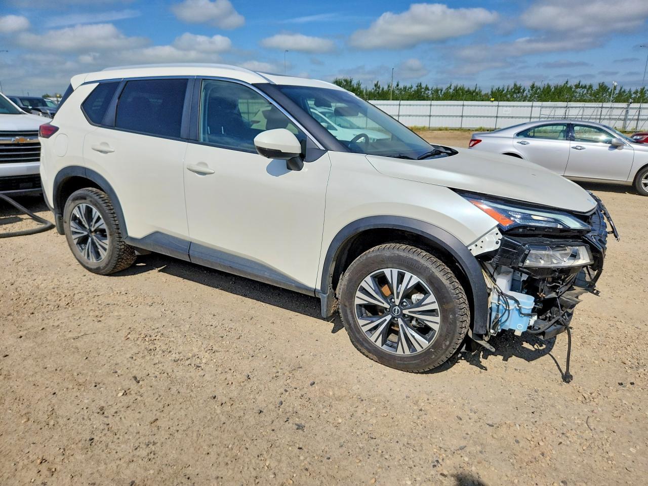 2023 Nissan Rogue Sv - zdjęcie 4