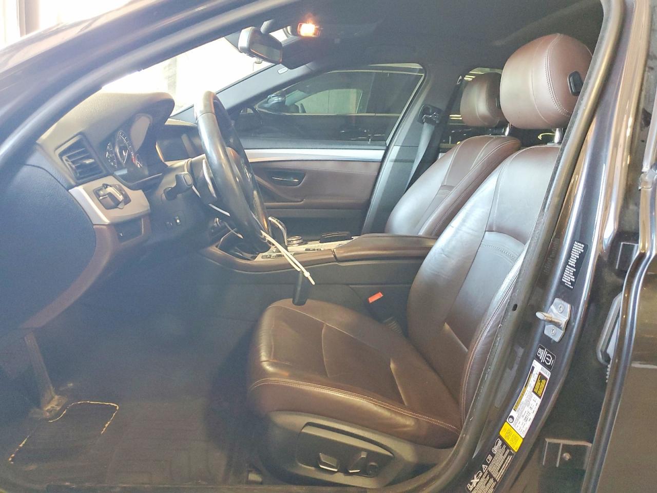 2014 BMW Seria 5 535i - zdjęcie 7