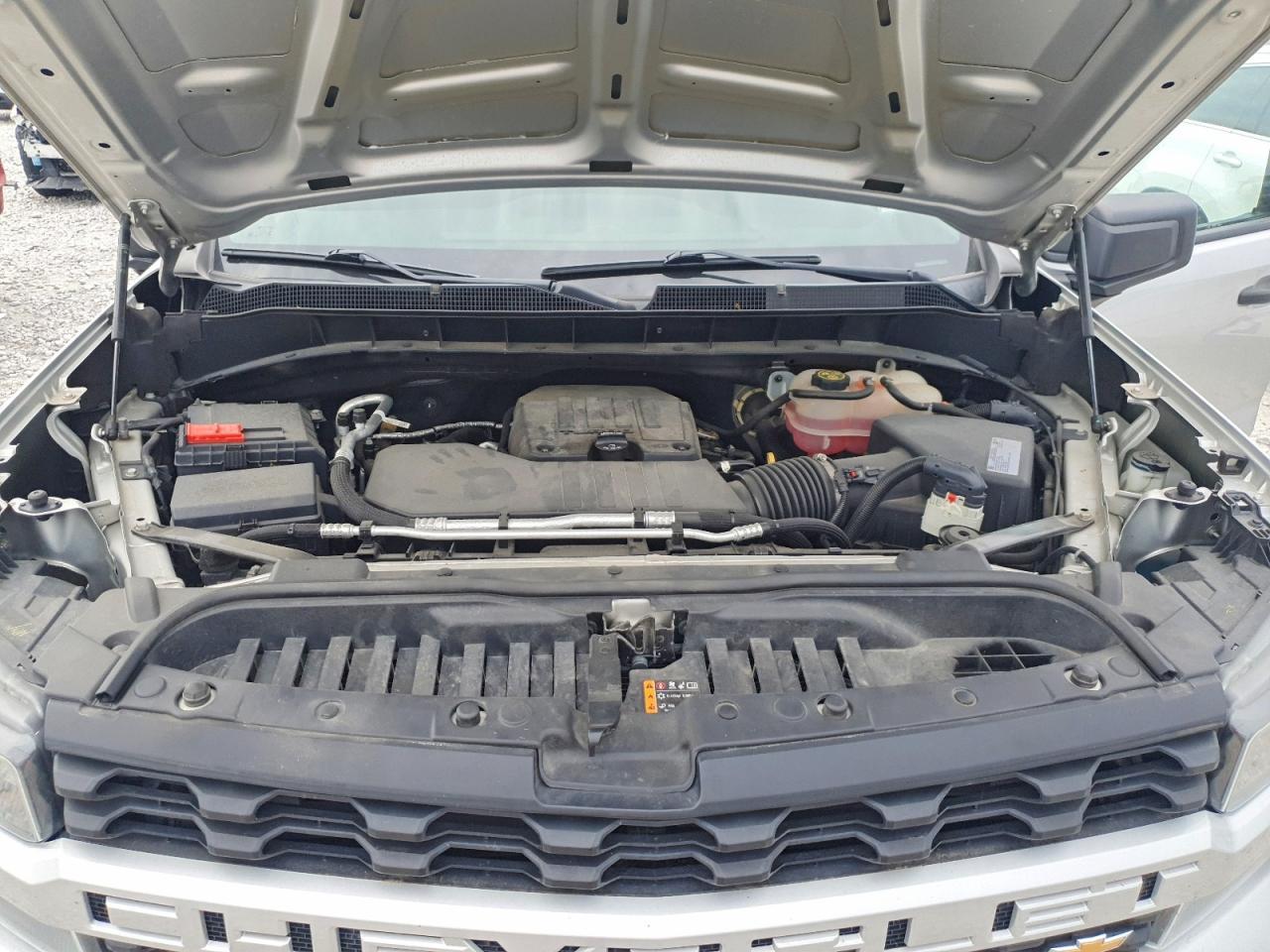 2020 Chevrolet Silverado K1500 Custom - zdjęcie 11