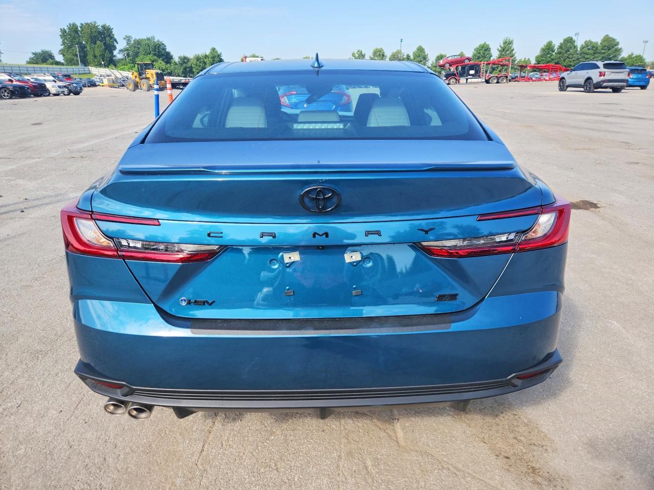 2026 Toyota Camry Se - zdjęcie 6