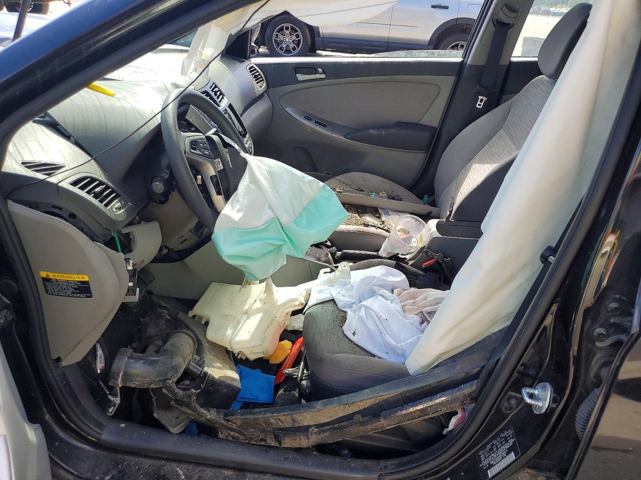 2017 Hyundai Accent Se - zdjęcie 7