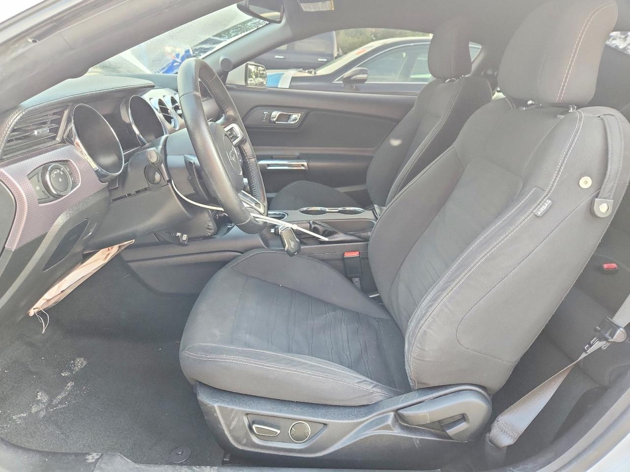 2016 Ford Mustang Gt - zdjęcie 7