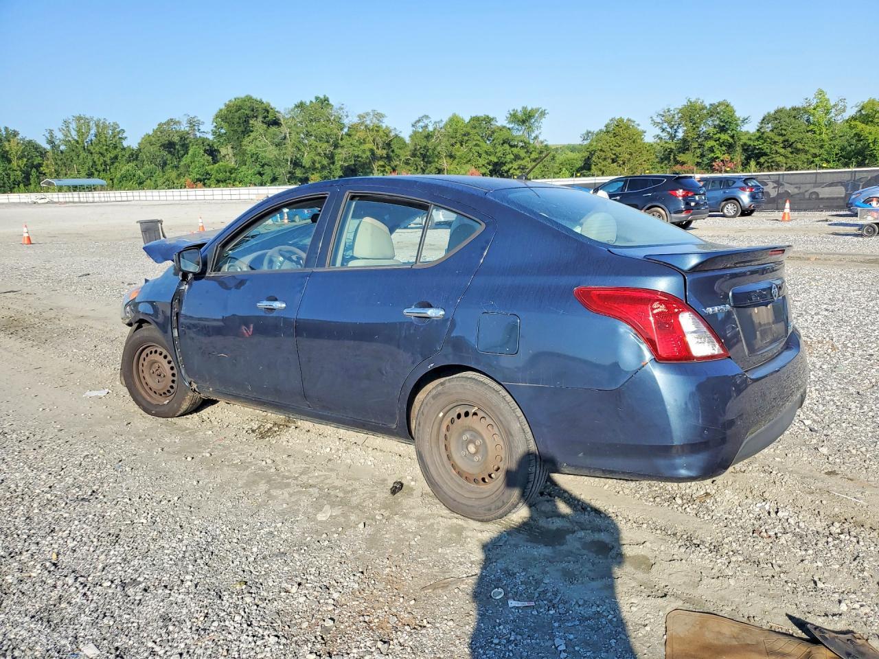 2016 Nissan Versa 1.6 Sv - zdjęcie 2