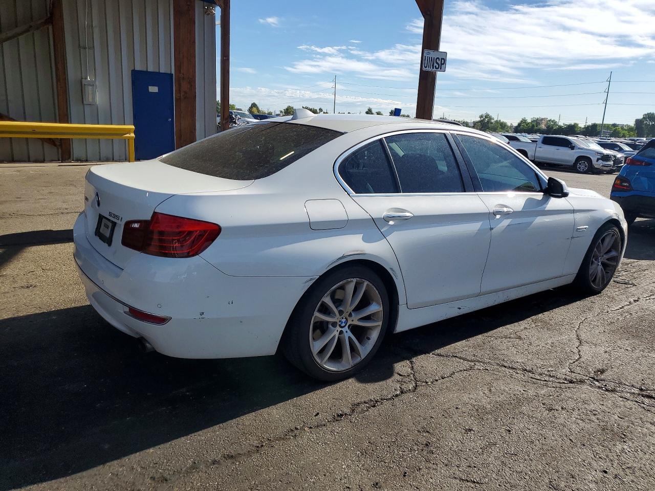 2014 BMW 535 Xi - zdjęcie 3