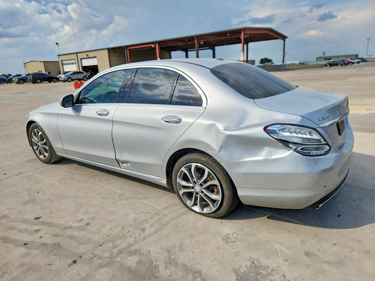 2016 Mercedes-Benz C 300 - zdjęcie 2