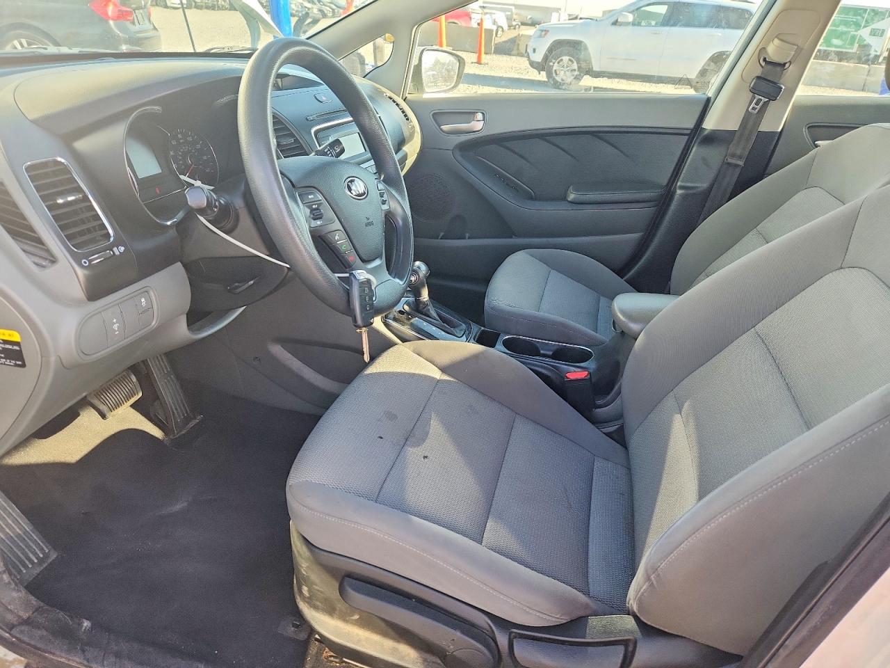 2017 Kia Forte Lx - zdjęcie 7
