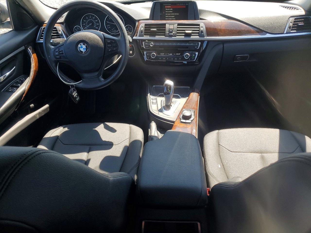 2018 BMW 320 Xi - zdjęcie 8