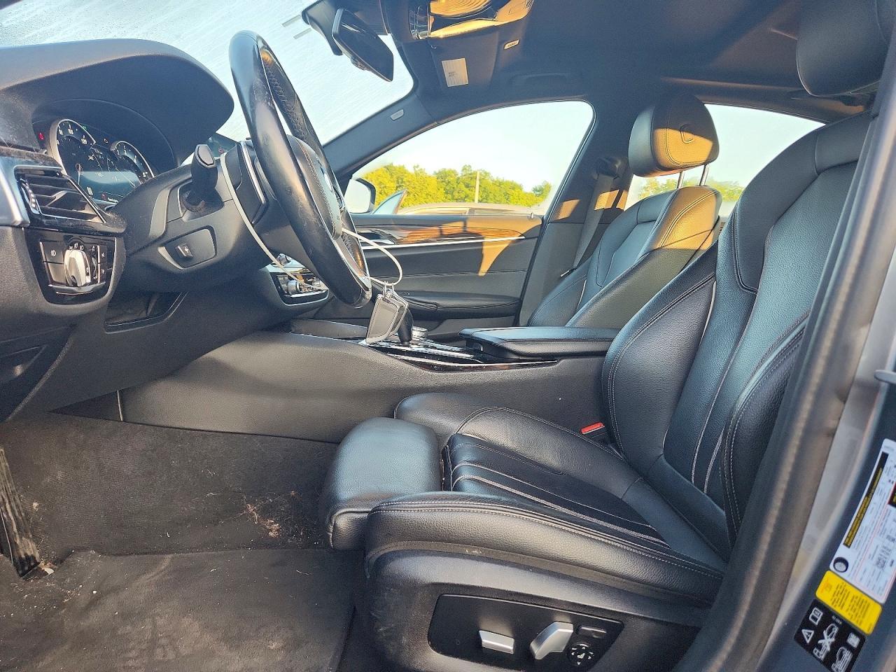 2018 BMW Seria 5 530i - zdjęcie 7