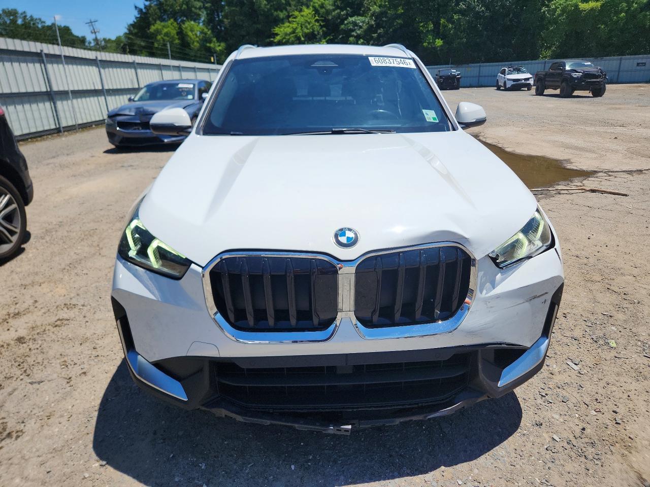 2023 BMW X1 xDrive28I - zdjęcie 5