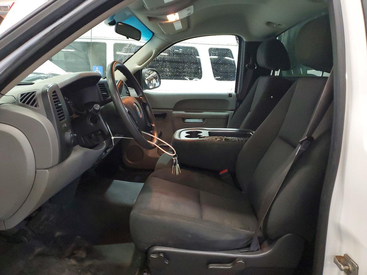 2013 Chevrolet Silverado C1500 - zdjęcie 7