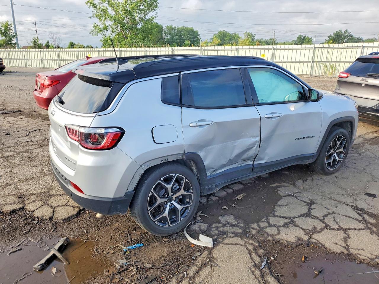 2025 Jeep Compass Limited - zdjęcie 3