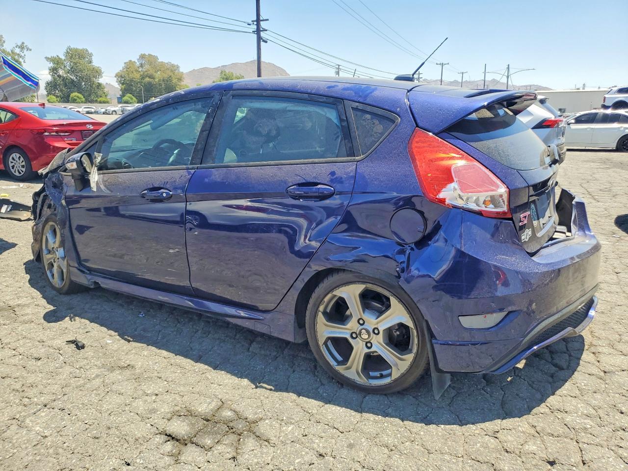 2016 Ford Fiesta St - zdjęcie 2