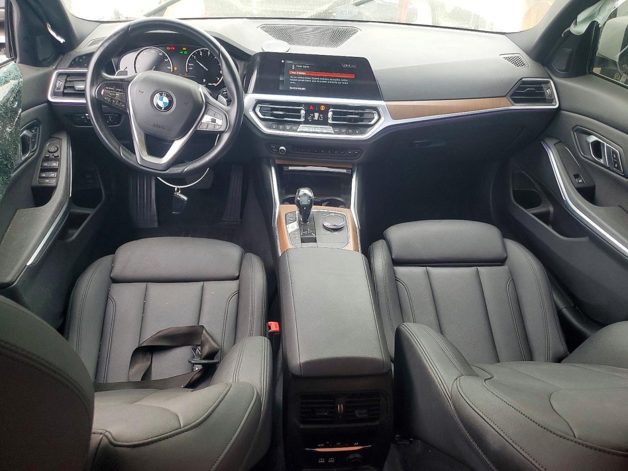 2020 BMW 330I - zdjęcie 8