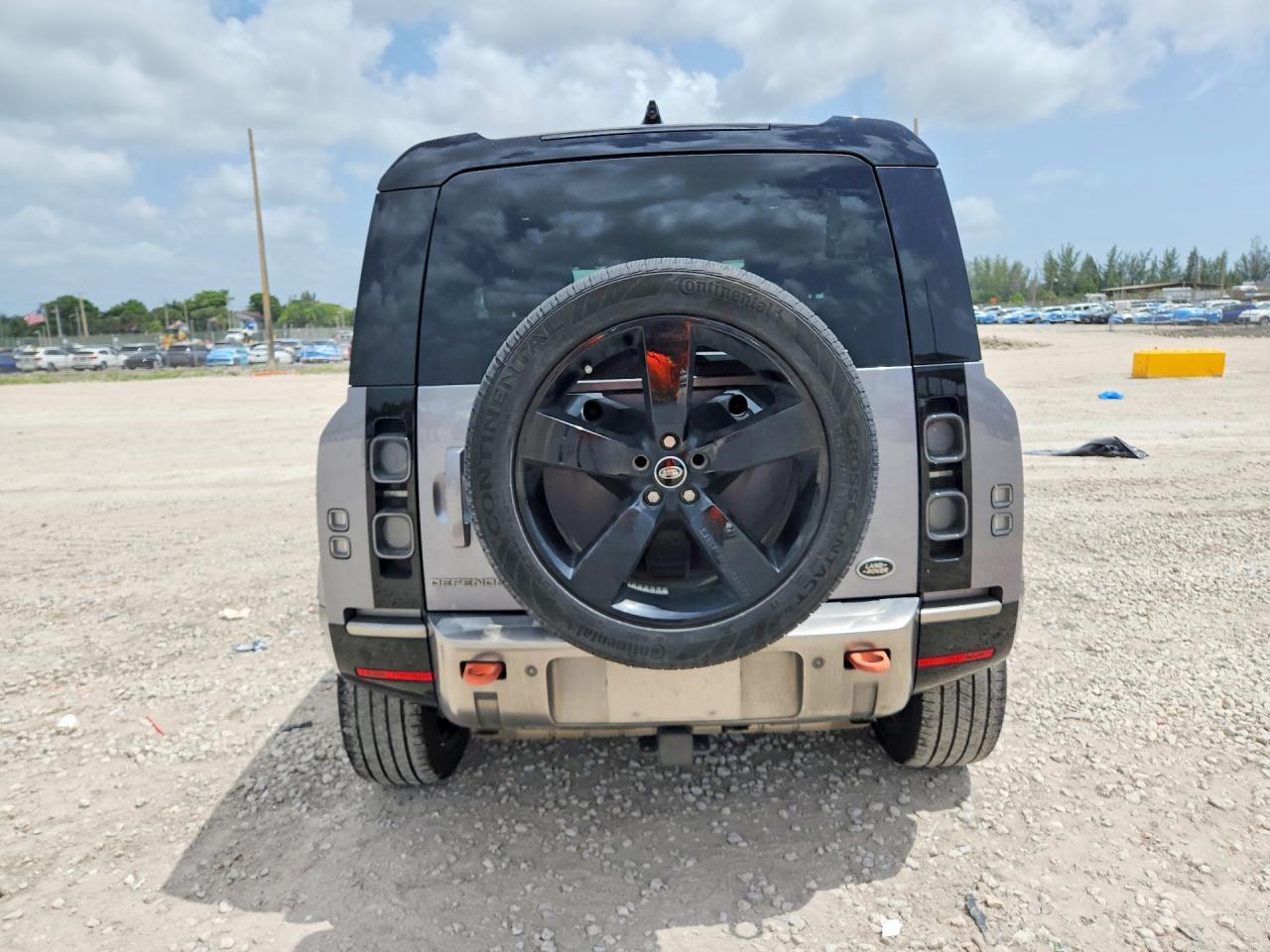 2021 Land Rover Defender 90 X - zdjęcie 6