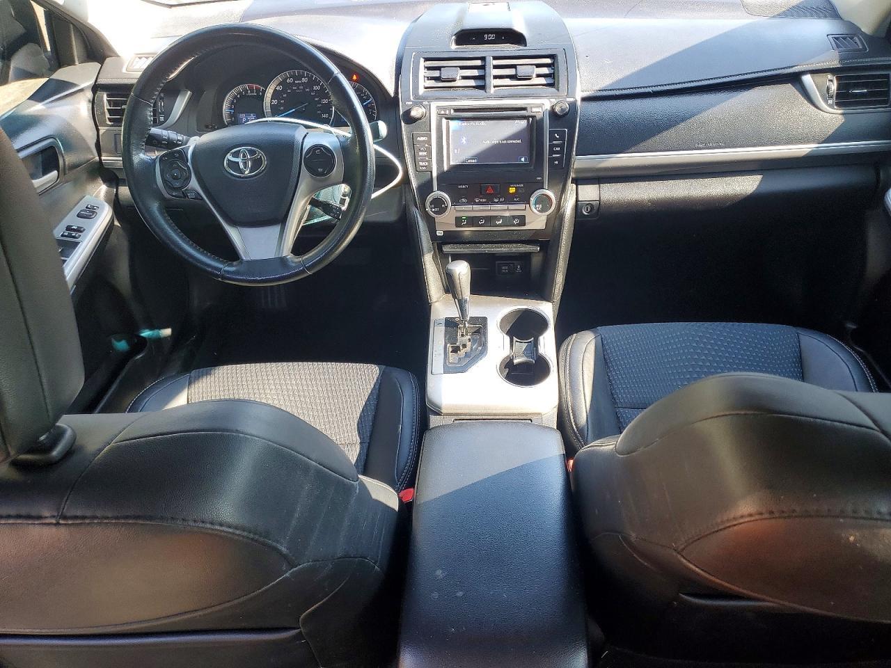 2014 Toyota Camry Se - zdjęcie 8