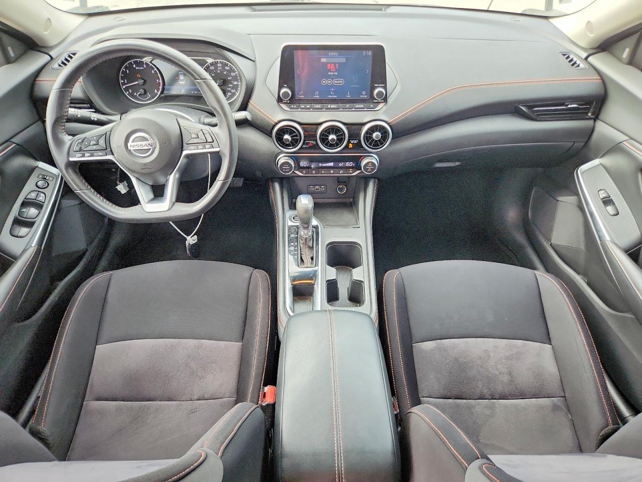 2020 Nissan Sentra Sr - zdjęcie 8