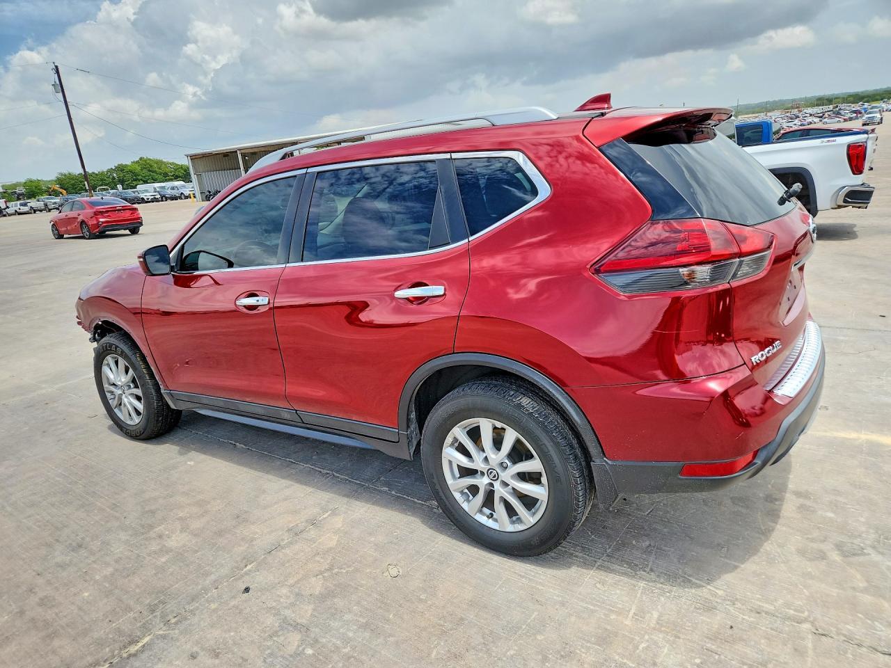 2018 Nissan Rogue Sv - zdjęcie 2