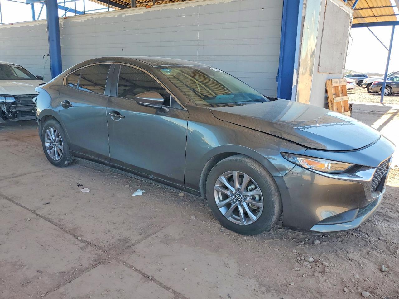 2022 Mazda 3 Select - zdjęcie 4