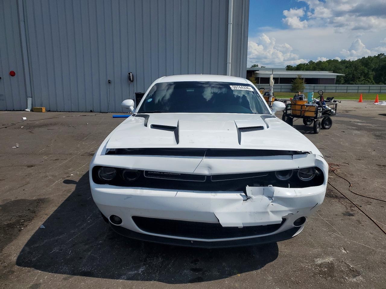Dodge Challenger - zdjęcie 5