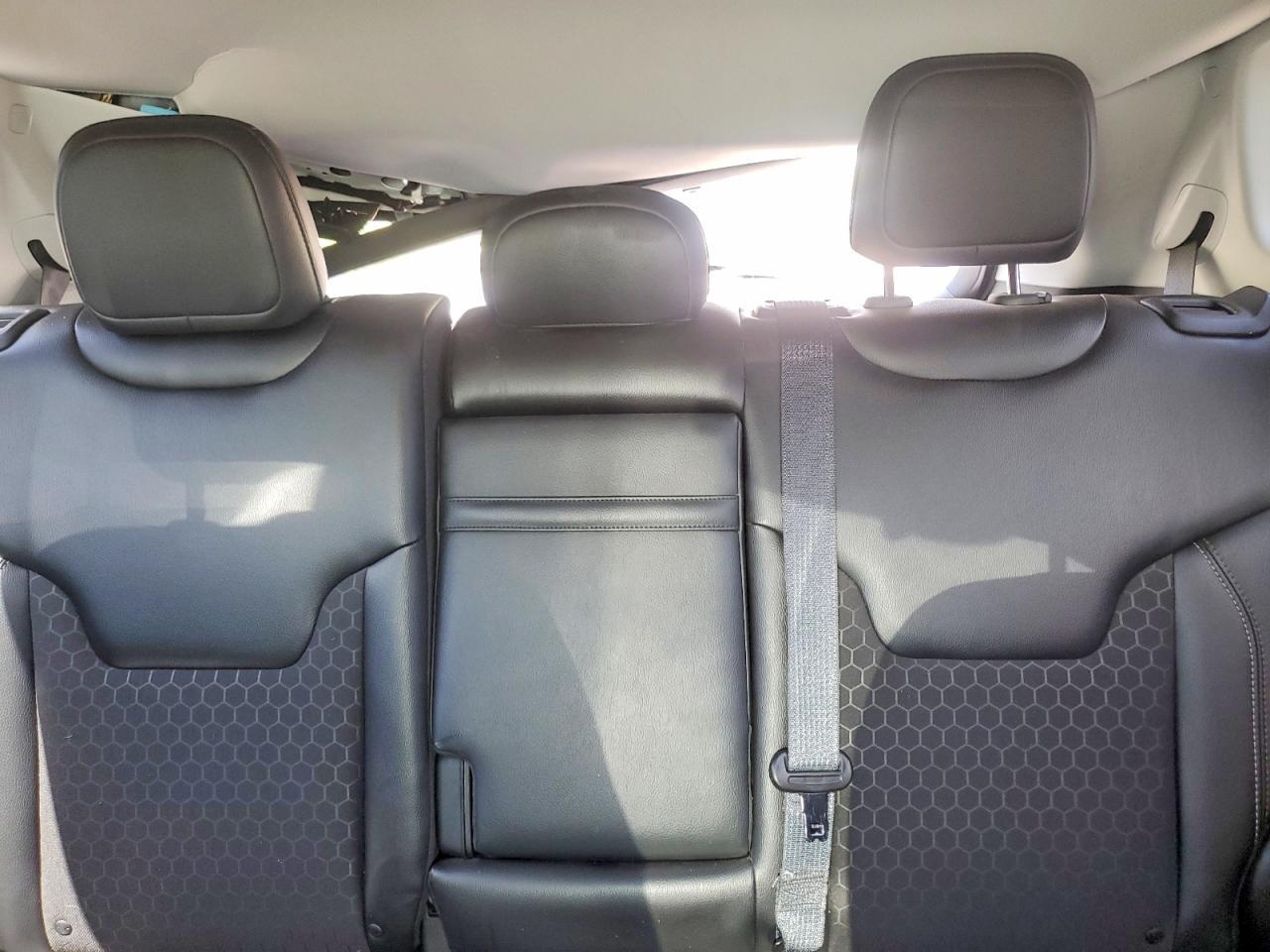 2018 Jeep Compass Latitude - zdjęcie 10
