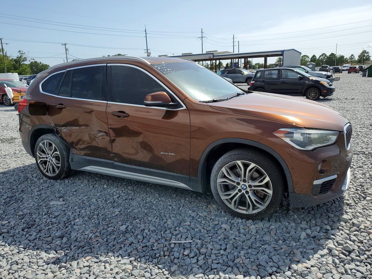 2016 BMW X1 xDrive28I - zdjęcie 4
