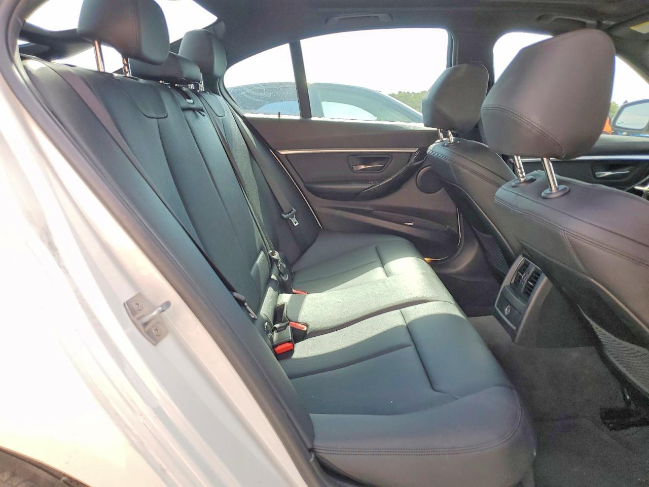 2016 BMW 328 I Sulev - zdjęcie 10