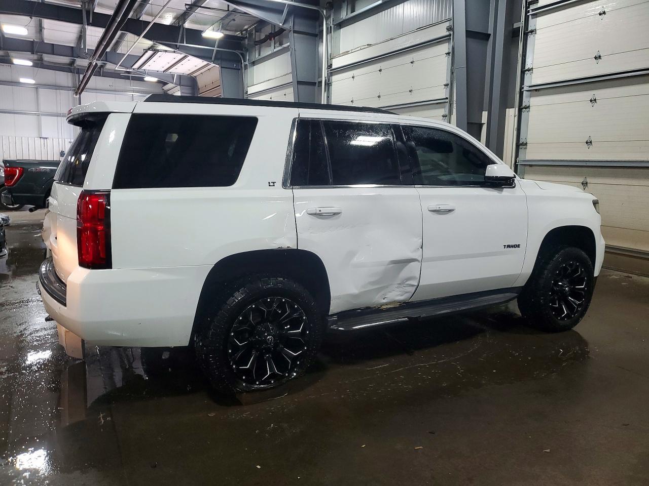 2015 Chevrolet Tahoe K1500 Lt - zdjęcie 3