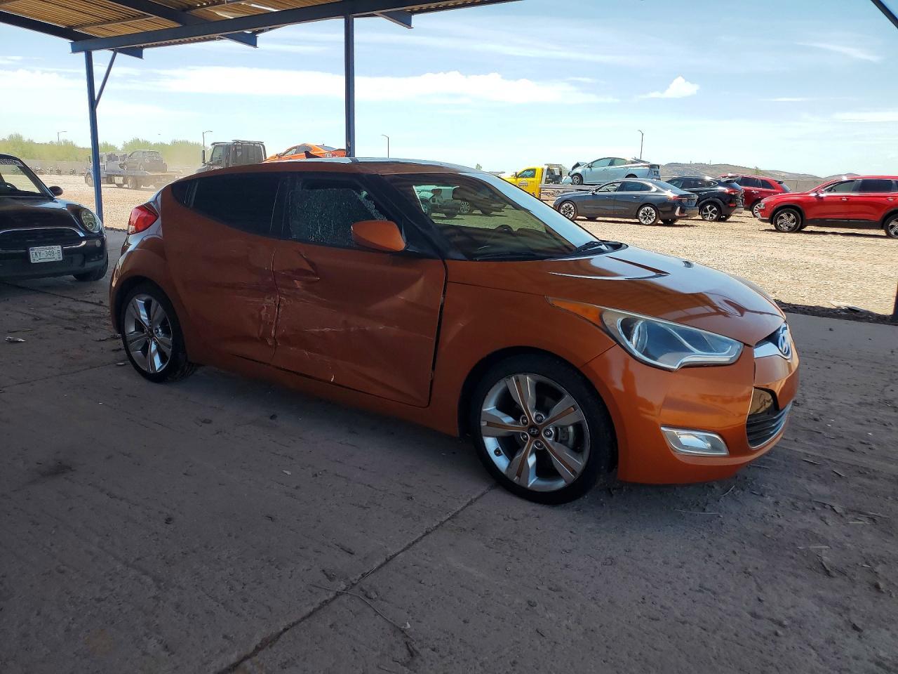 2015 Hyundai Veloster Base - zdjęcie 4