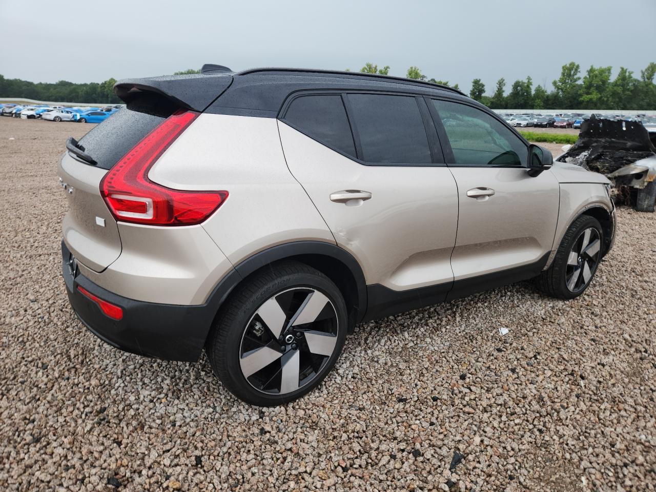 2023 Volvo Xc40 Recharge Plus - zdjęcie 3