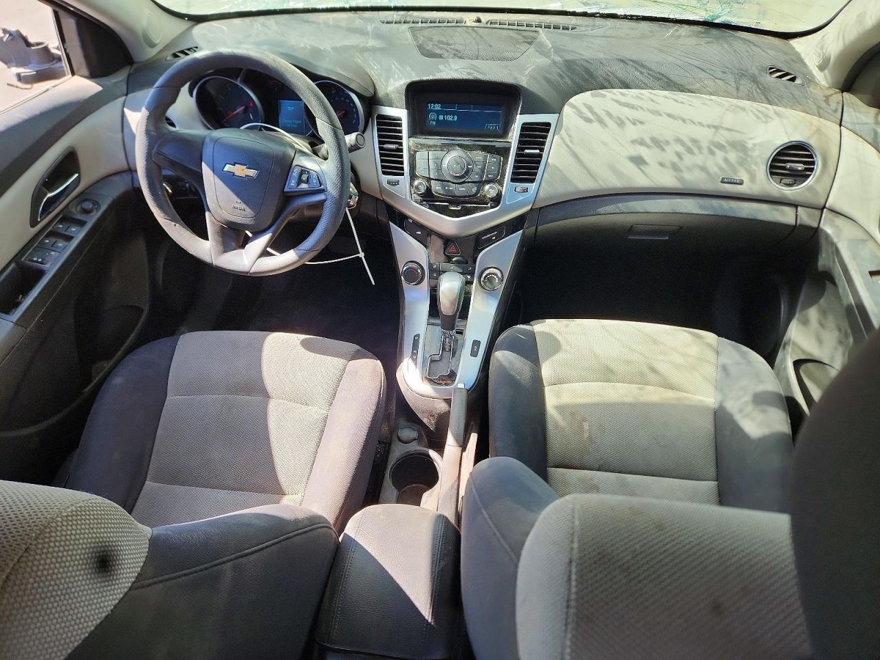 2016 Chevrolet Cruze Limited Ls - zdjęcie 8